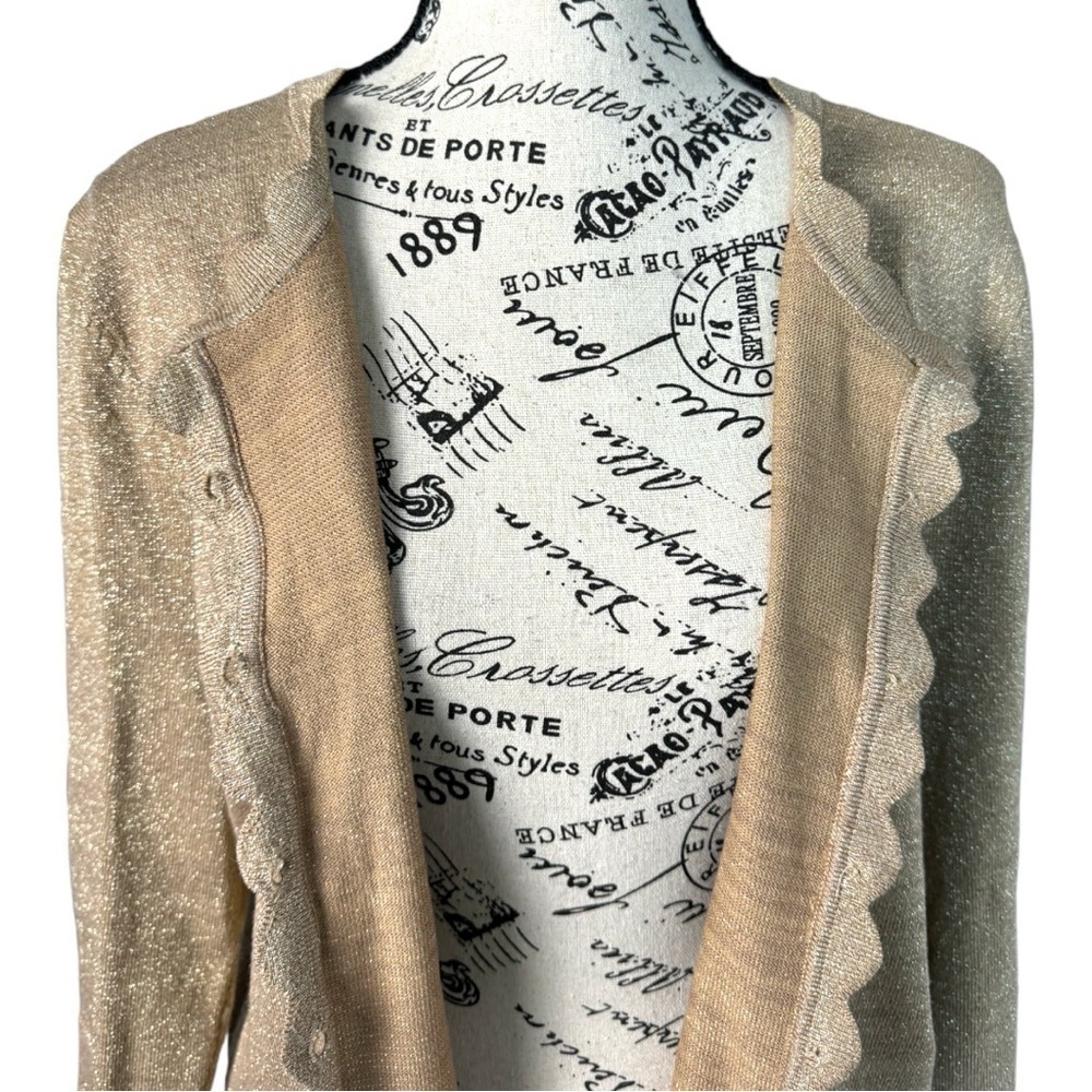 Women’s Cable and Gauge Gold Metallic Scalloped Edge Cardigan Sweater Size Large - Picture 5 of 9